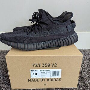 Adidas Yeezy Boost 350 V2 Low Onyx Men's Size 10 slightly worn (fit my 9.5)